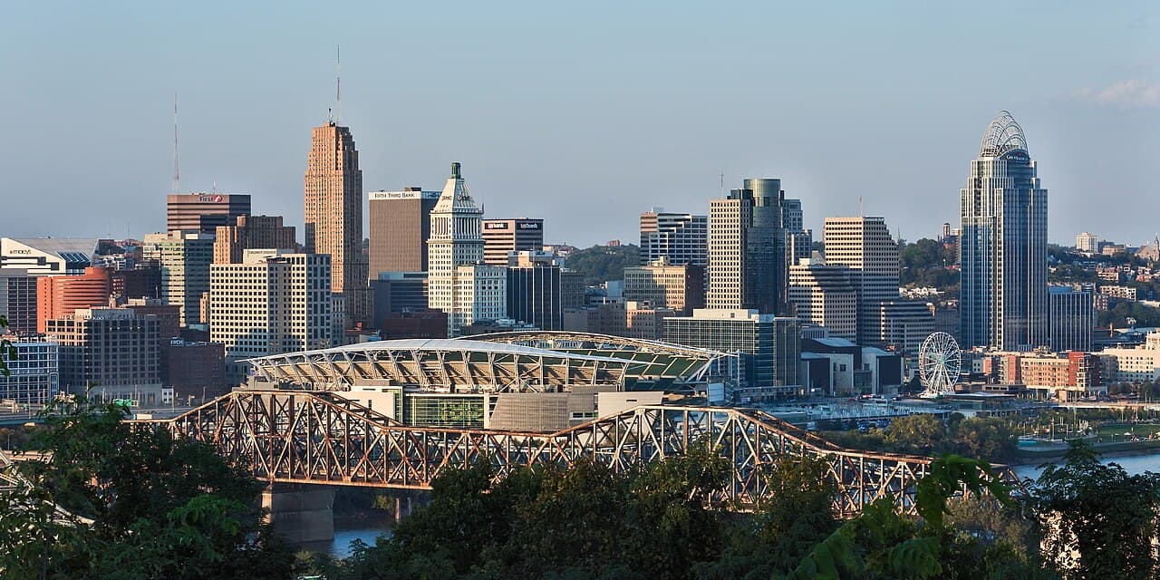 Cincinnati, OH cityscape